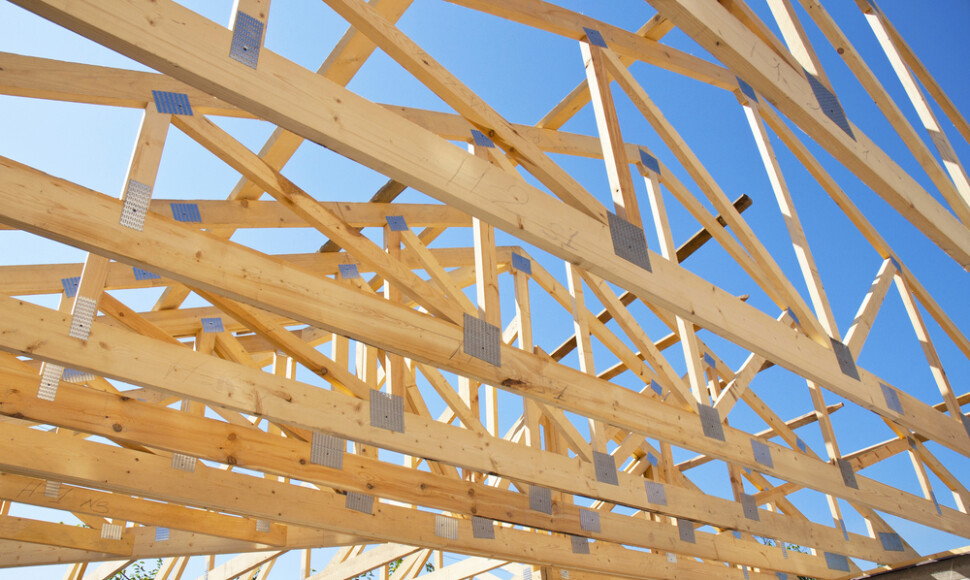 How to Build a Roof Truss, and If You Should